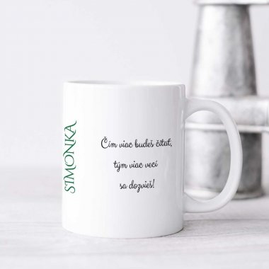 Hrnček Knihomoľka – personalizovaný hrnček pre milovníčku kníh