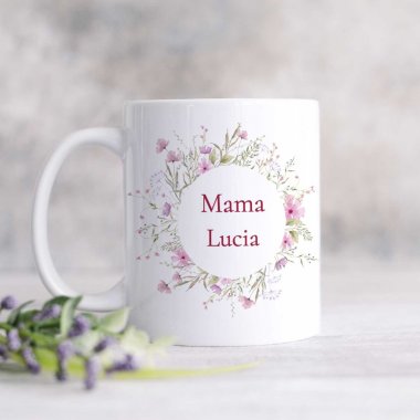 Jemný kvetinový hrnček pre mamu – aj s menom